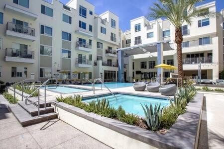 Paradise Cozysuites With Pool And Jacuzzi 11 Phoenix Exterior photo